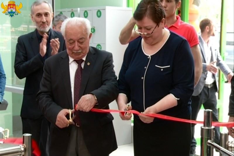 Ветеранам в помощь. В Махачкале открыли новый социальный магазин. 