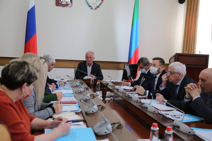К юбилею Расула Гамзатова в Дагестане планируют реконструировать ряд социальных объектов
