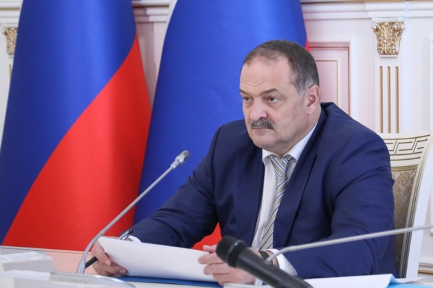 Решение проблемных вопросов, выявленных ЦУРом, обсудили под руководством врио Главы РД