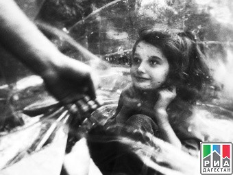«Семейный фотограф 2017 года» в двадцатку финалистов, престижного конкурса фотографии вошла дагестанка Зарема Алиева. 