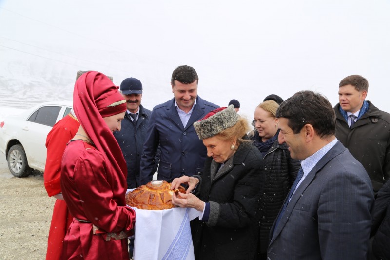 В Хунзахском районе побывала Княгиня Ольга Куликовская-Романова. 