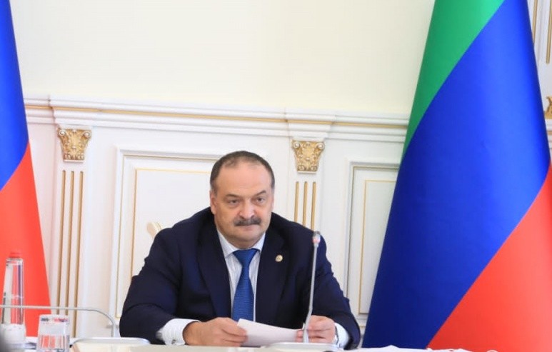 Сергей Меликов призвал представителей органов власти доводить до граждан объективную информацию и реагировать на их запросы