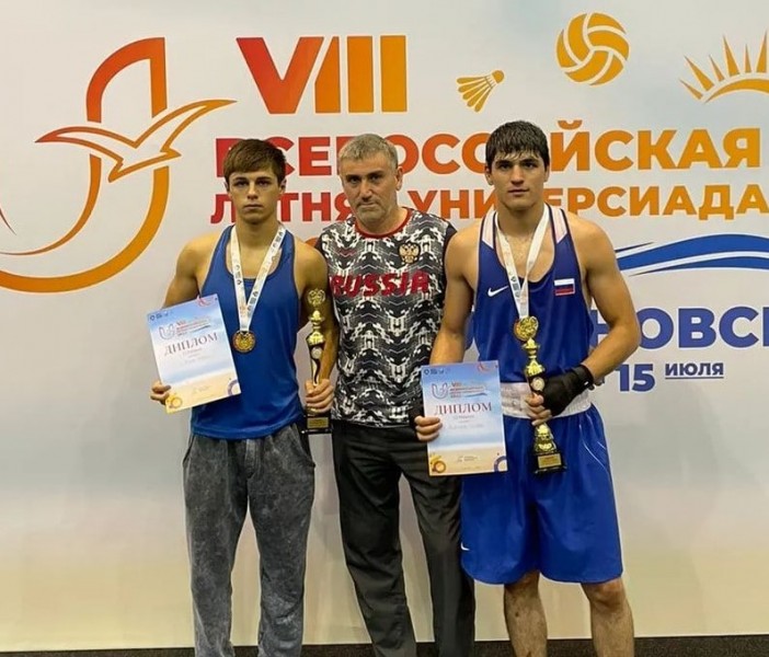 Двое дагестанских боксеров выиграли Универсиаду в Ульяновске