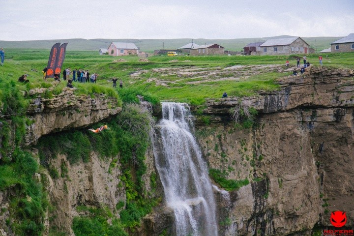 Роупджампинг  в  Дагестане,  в Хунзаском районе соберутся любители экстремального спорта со всей страны. 