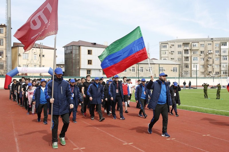 Республиканский зимний фестиваль ГТО стартовал в Махачкале