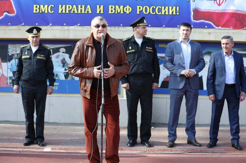 Открытие дружеской встречи по мини-футболу и перетягиванию каната между командами ВМС Ирана и ВМФ России