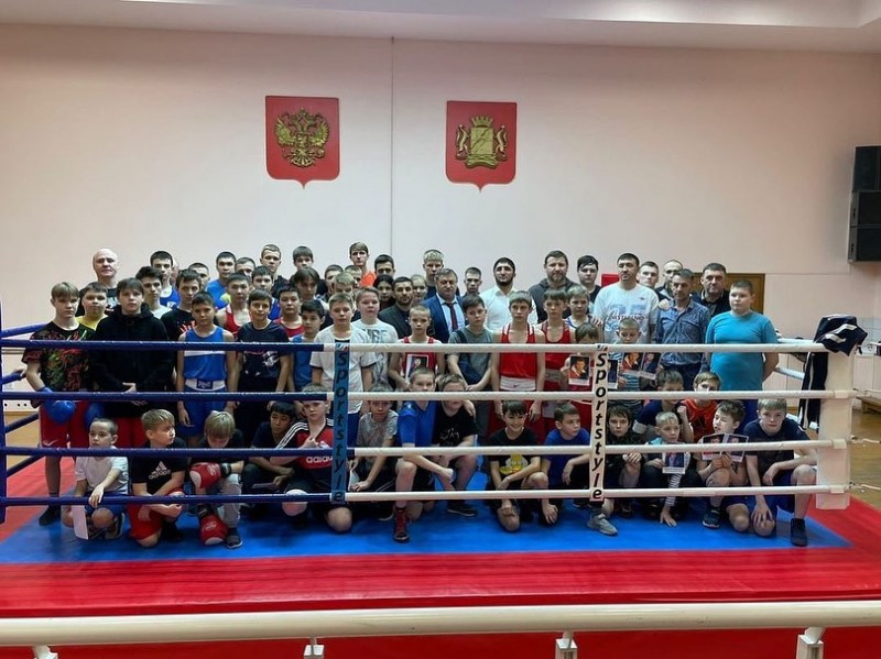 Спортсмены Дагестана провели мастер-класс в Новосибирске 