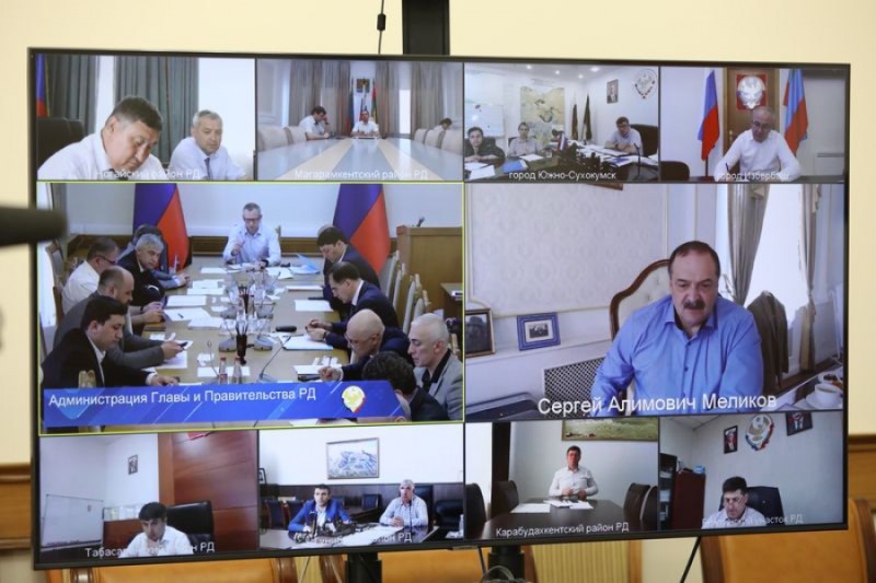 Сергей Меликов провел заседание Оперштаба по развитию экономики Дагестана 
