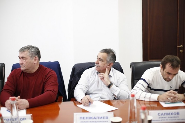 Заседание Общественного совета при Министерстве по физической культуре и спорту РД