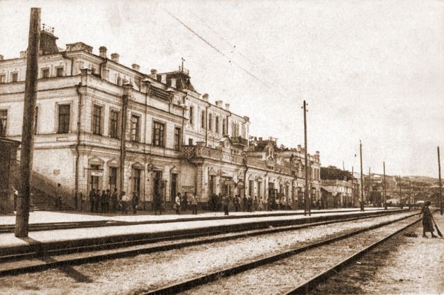«История моего города. Петровск. Вторая половина XIX – начало XX вв.»  В Махачкале открылась фотовыставка  дореволюционного  Порт-Петровска. 