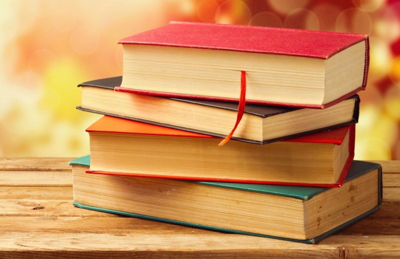 Молгвардия запускает федеральную акцию по сбору детских книг