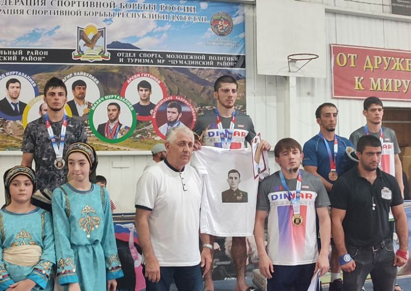 В Агвали прошел Всероссийский турнир по вольной борьбе памяти Кади Абакарова.