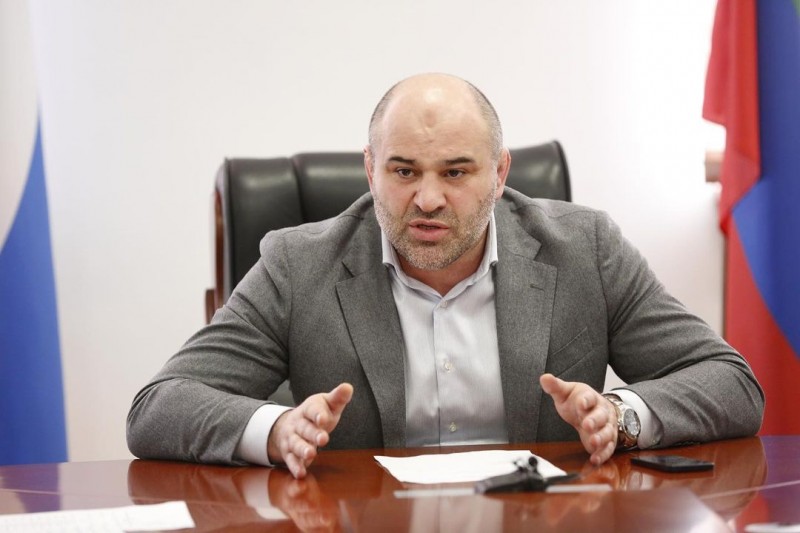 Сажид Сажидов провел рабочее совещание по вопросам текущей деятельности министерства 