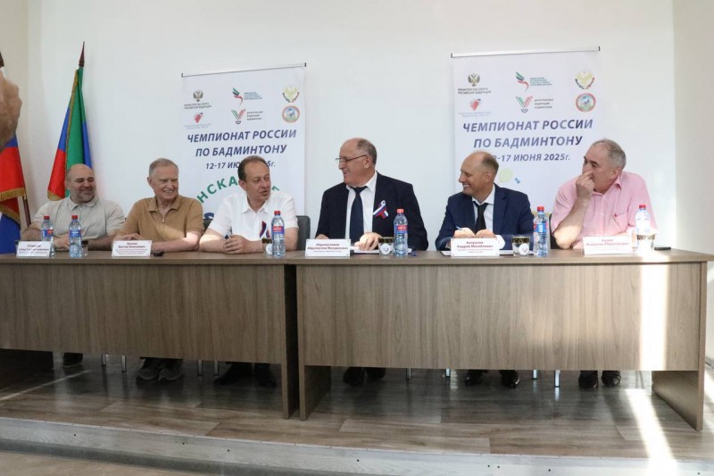Правительство Дагестана подписало соглашение с федерацией бадминтона России 