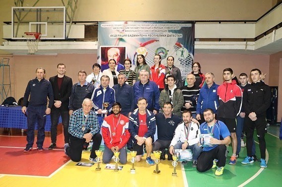 В спорткомплексе Дагестанского аграрного университета состоялся турнир по бадминтону посвящённый̆ памяти члена-корреспондента РАСХН, Заслуженного деятеля науки РФ и РД Магомеда Мамаевича Джамбулатова.