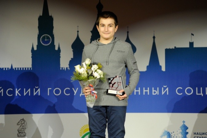 Шахматист из Махачкалы показал лучшую игру на турнире в Москве 